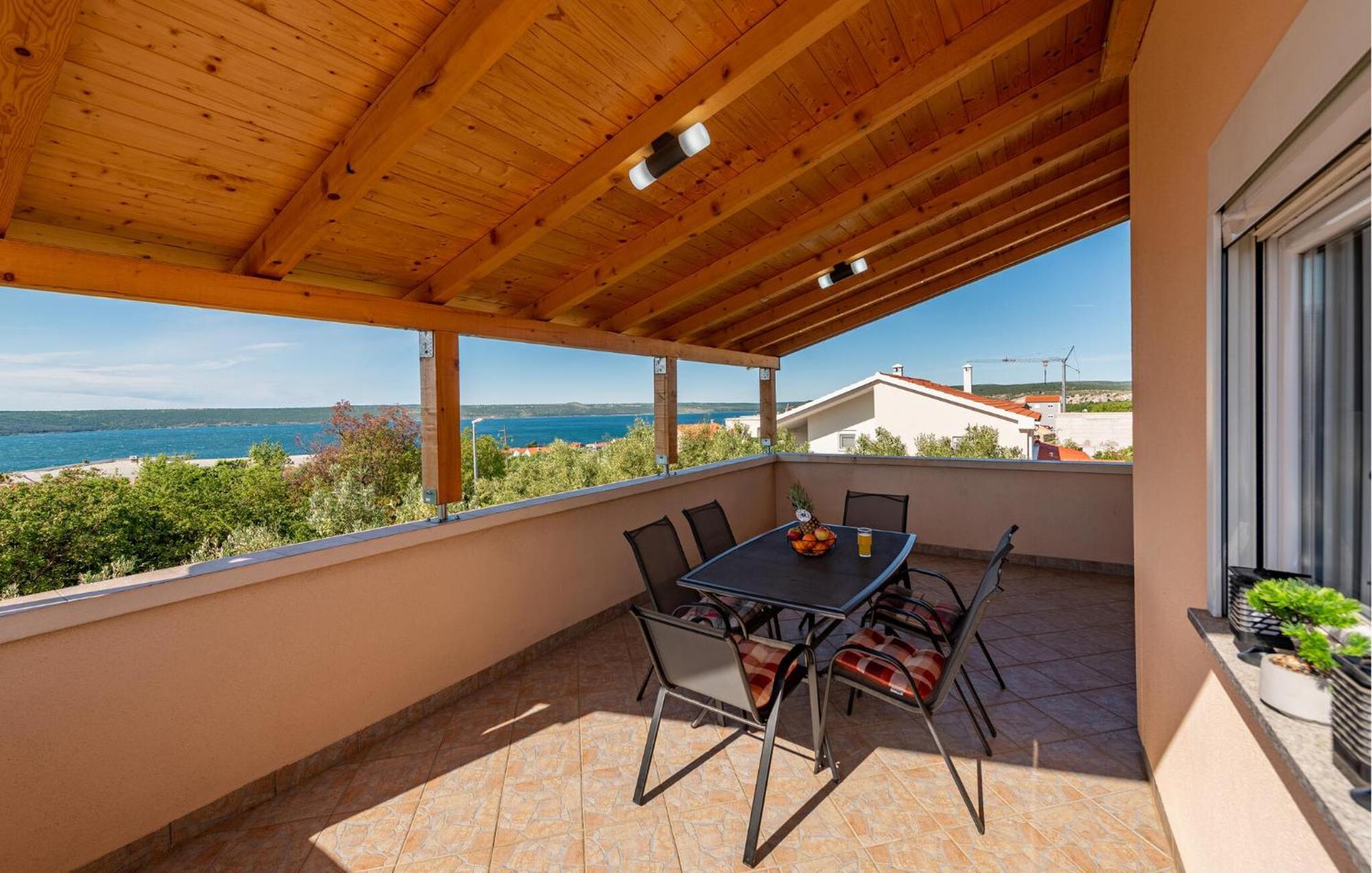 Beautiful Apartment In Maslenica With Kitchen Extérieur photo